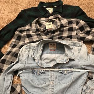 SOLD! -BUNDLE DEAL!! Classic Fit TNA long Sleeves